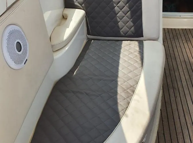 ホテル Grand Large アグド